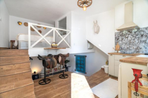 Casa Estábulo- Cozy Rustic Farmhouse (HORSE LOFT)